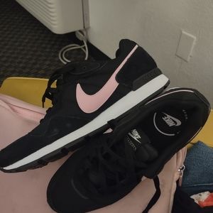 Nike women's shoes